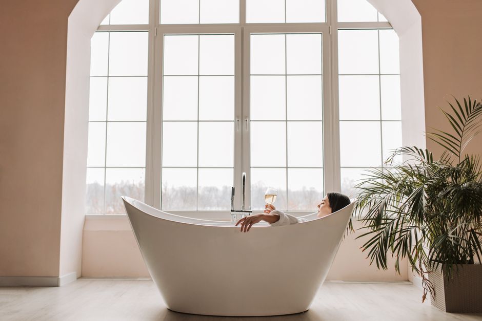 Dicas para um banho relaxante e revigorante: transforme seu momento de autocuidado
