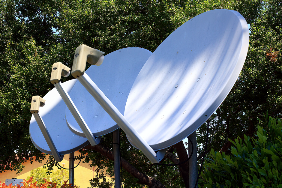 Melhores acessórios para instalação de antenas em casa: guia completo e prático