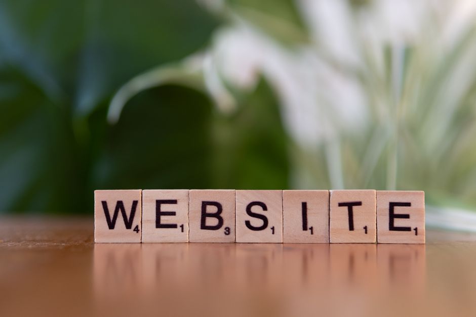 aperfeiçoamento de presença digital através de criação de websites
