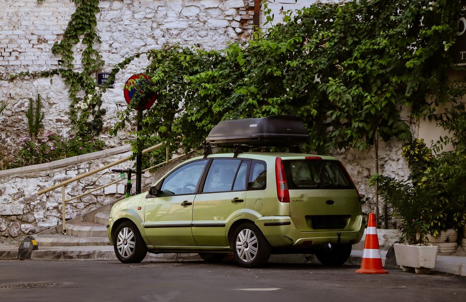 Melhores acessórios para viagens de carro em família em 2026: guia completo e indispensável