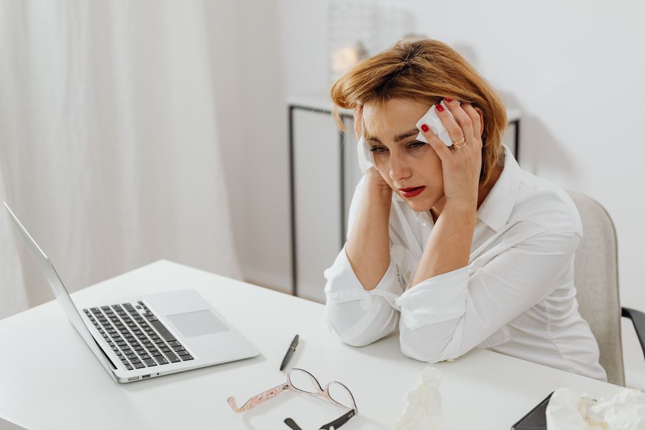 Dicas para Relaxar Após o Trabalho em 2026: Guia Completo para Desestressar