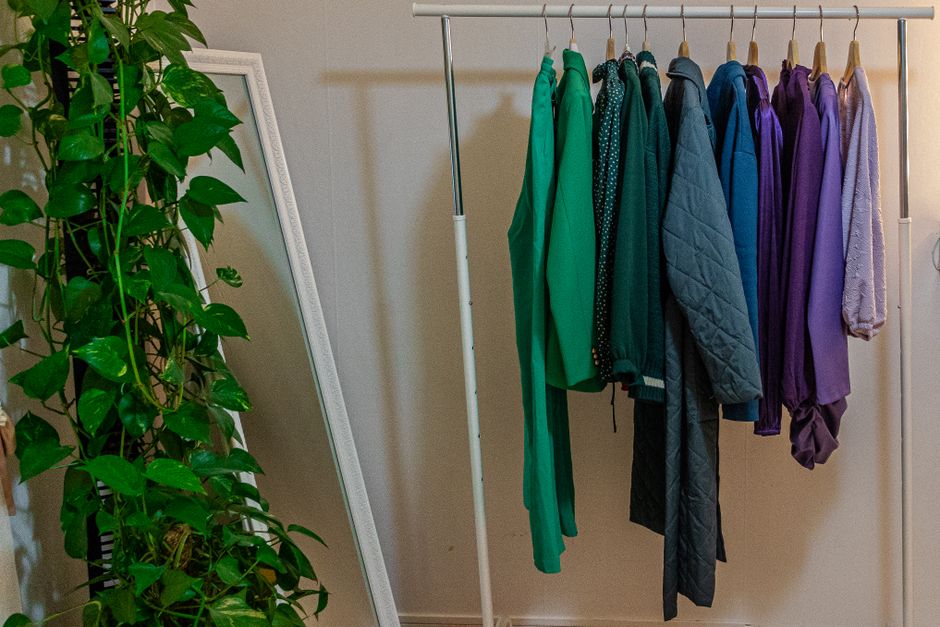 Como escolher roupas sustentáveis e estilosas em 2026: guia completo