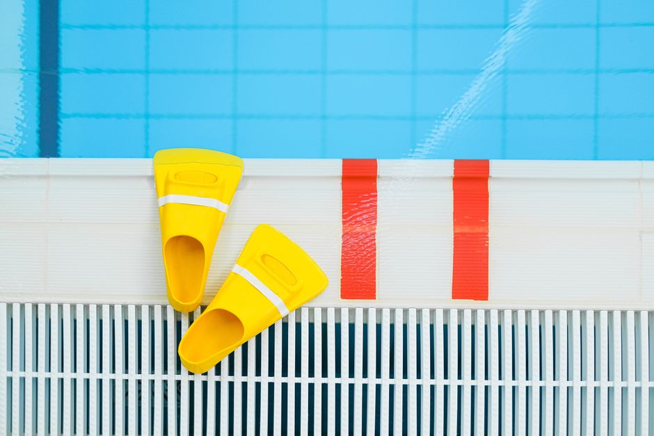 Dicas para manter a piscina escolar limpa e segura em 2026: guia completo