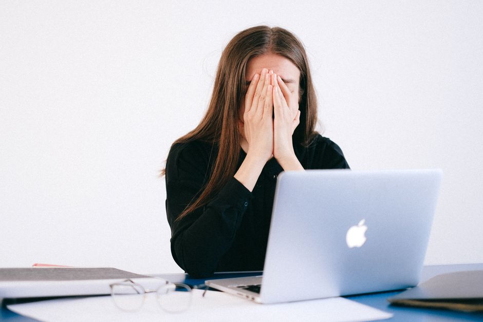 Dicas para manter a saúde mental no trabalho em 2026: guia completo para seu bem-estar