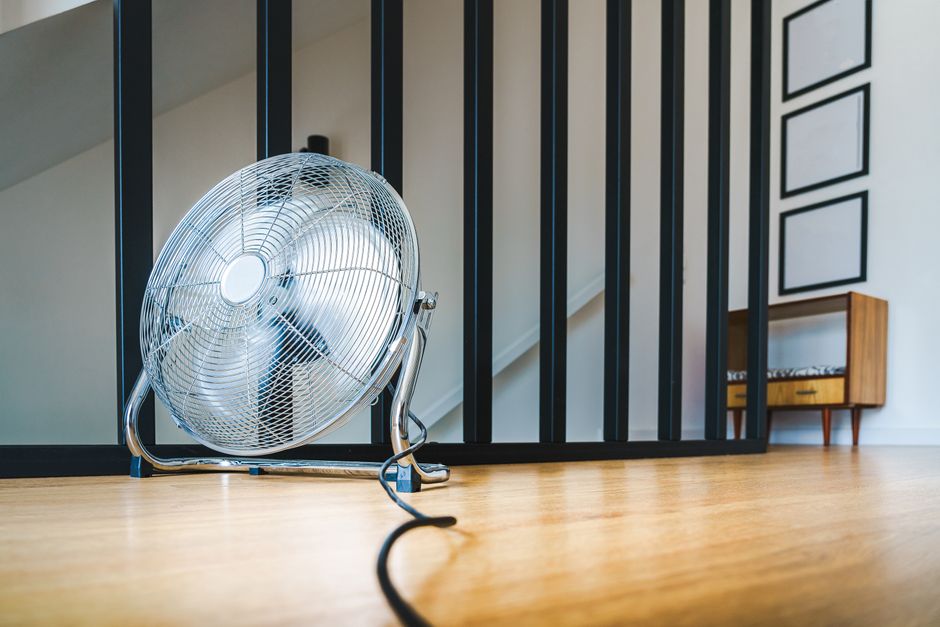 Dicas para manter a casa fresca durante o verão: guia completo 2026