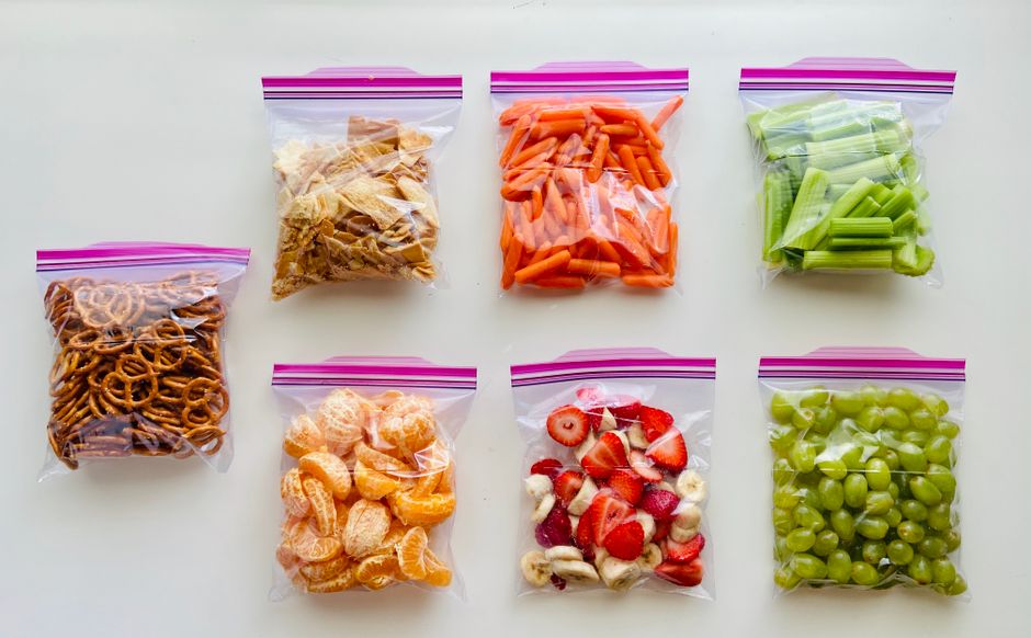 Dicas de alimentação para quem viaja: guia completo para 2026