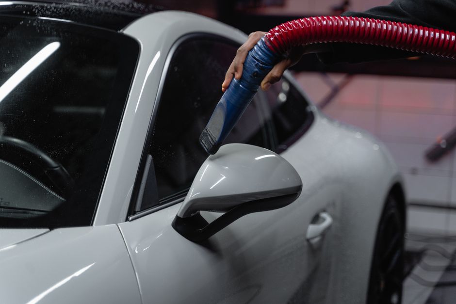 Dicas para manter o carro livre de insetos em 2026: guia completo e eficaz