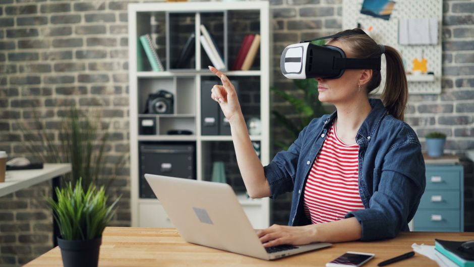 Como escolher um curso de tecnologia em 2026: guia completo para sua decisão
