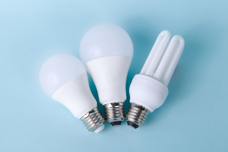 Dicas para economizar energia em casa: Guia completo para 2026