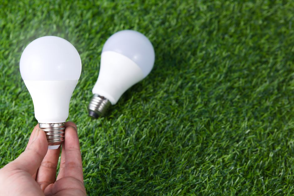 Dicas para Economizar Energia em Casa: Guia Completo 2026