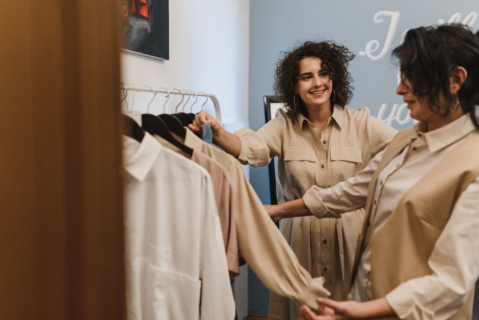 Como Organizar o Atendimento ao Cliente em Lojas de Moda em 2026: Guia Completo