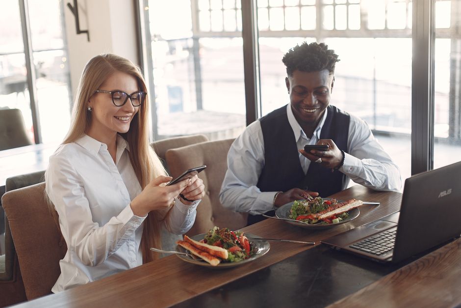Como abrir um restaurante passo a passo: guia completo para 2026