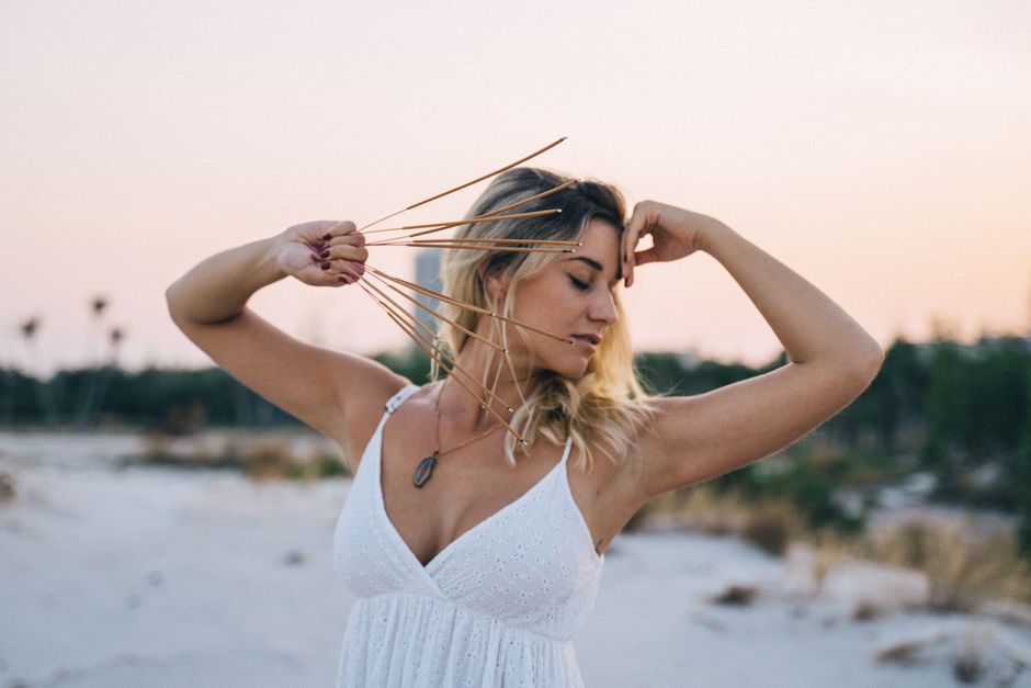 Dicas de Looks para Viagens de Praia: Guia Completo para 2026
