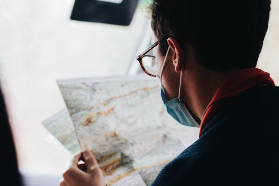 Dicas para viajar com segurança e saúde em 2026: guia completo para sua viagem