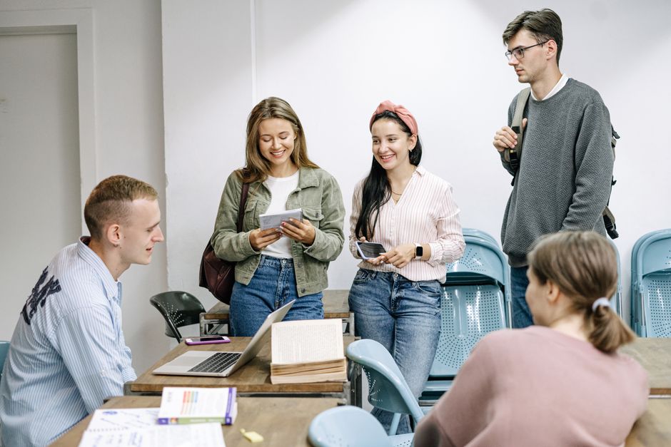 Melhores plataformas para organizar eventos estudantis em 2026: guia completo