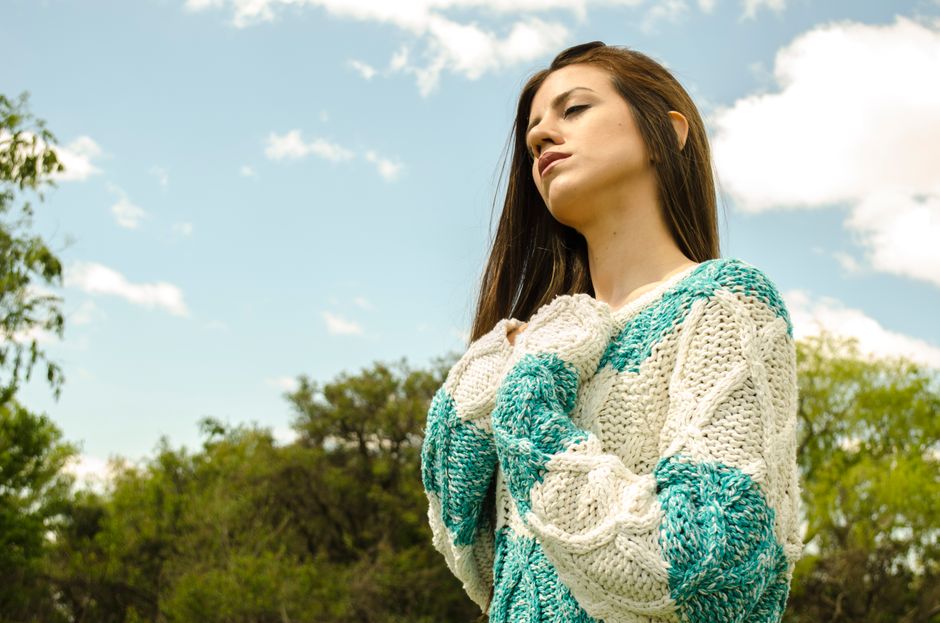 Dicas de moda para valorizar a beleza natural em 2026: Guia completo