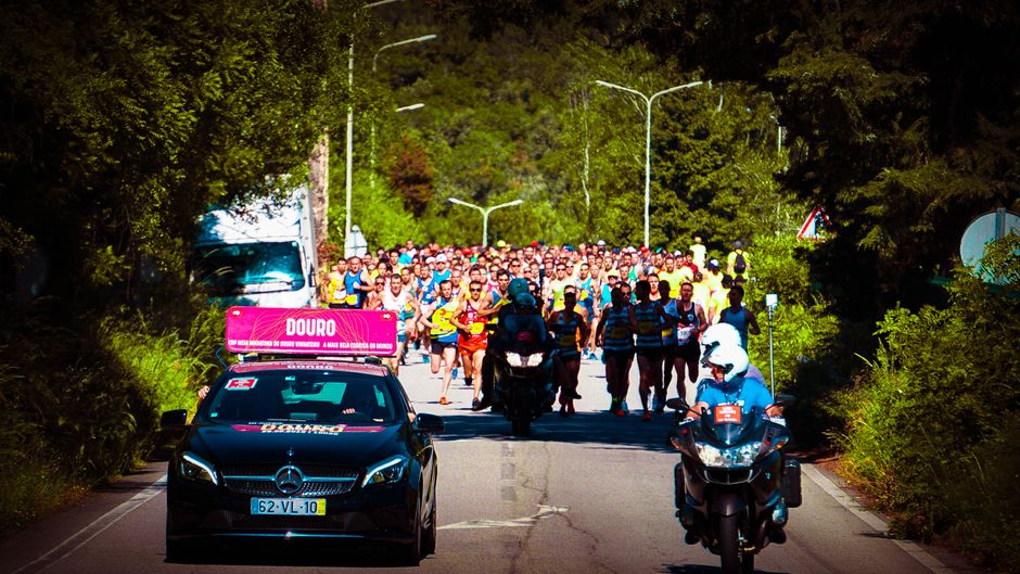 Dicas para evitar acidentes de trânsito durante corridas de rua em 2026: Guia completo
