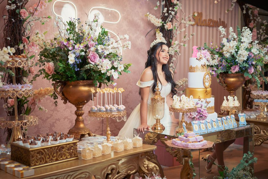 Dicas para Organizar Festa de 15 Anos com Buffet em 2026: Guia Completo