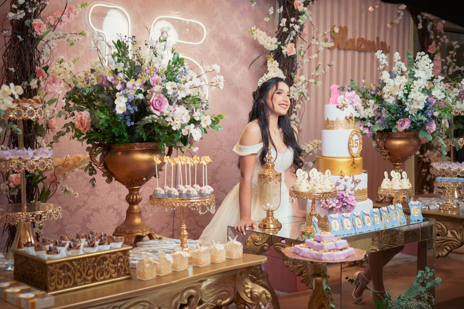 Dicas para organizar festa de 15 anos com buffet em 2026: guia completo