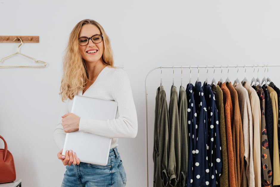 Dicas de Como Organizar o Closet com Tecnologia em 2026: Guia Completo