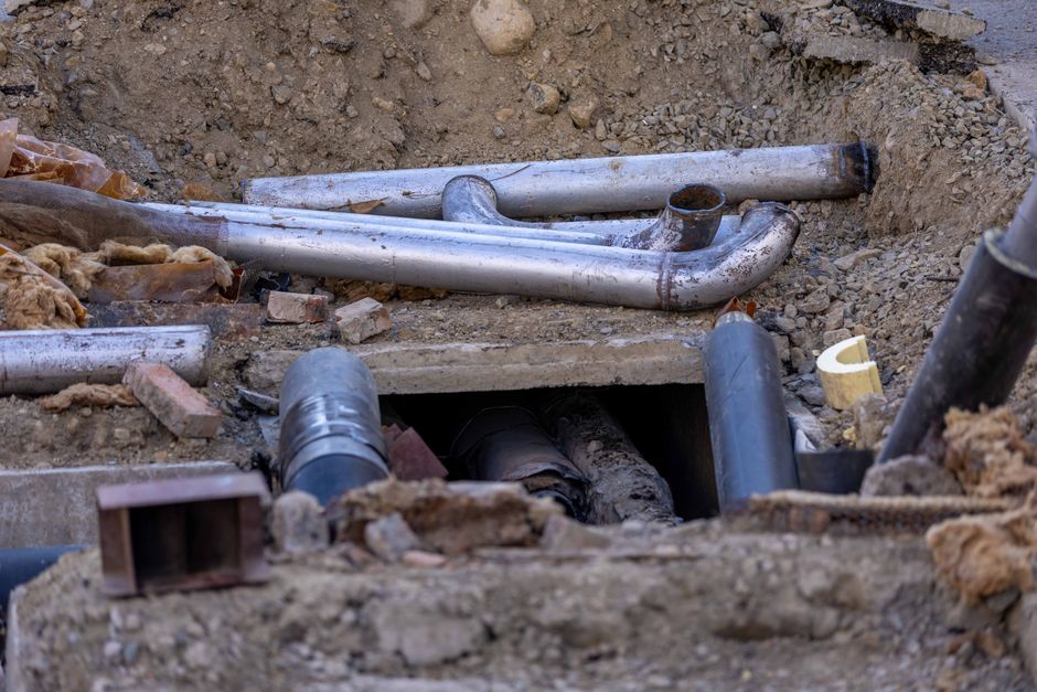 Dicas para evitar entupimentos em obras e reformas: Guia completo 2026
