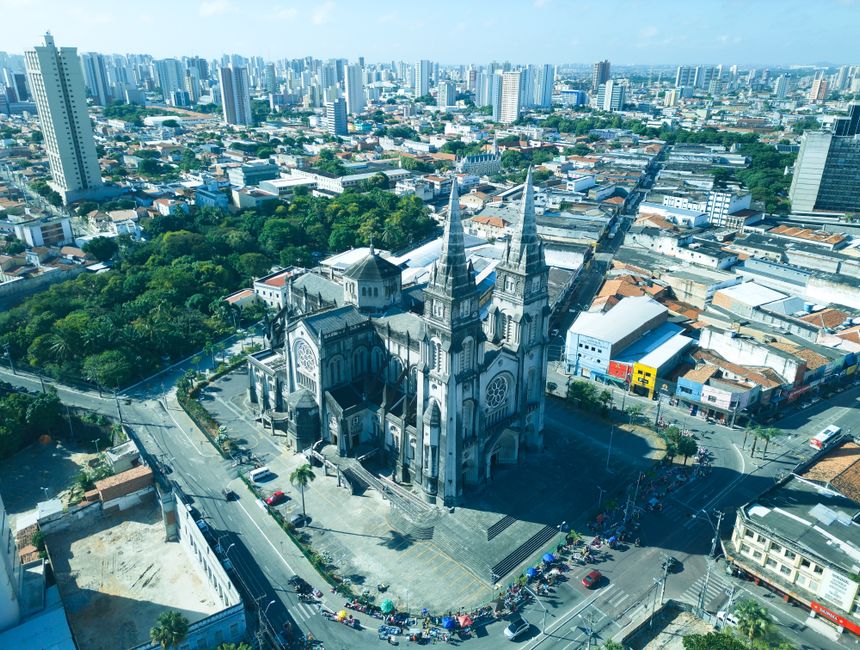 Dicas para viajar em Fortaleza de forma econômica em 2026: guia completo