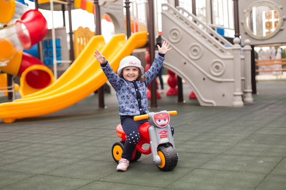 Dicas para Montar um Playground Seguro em Casa em 2026: Guia Completo