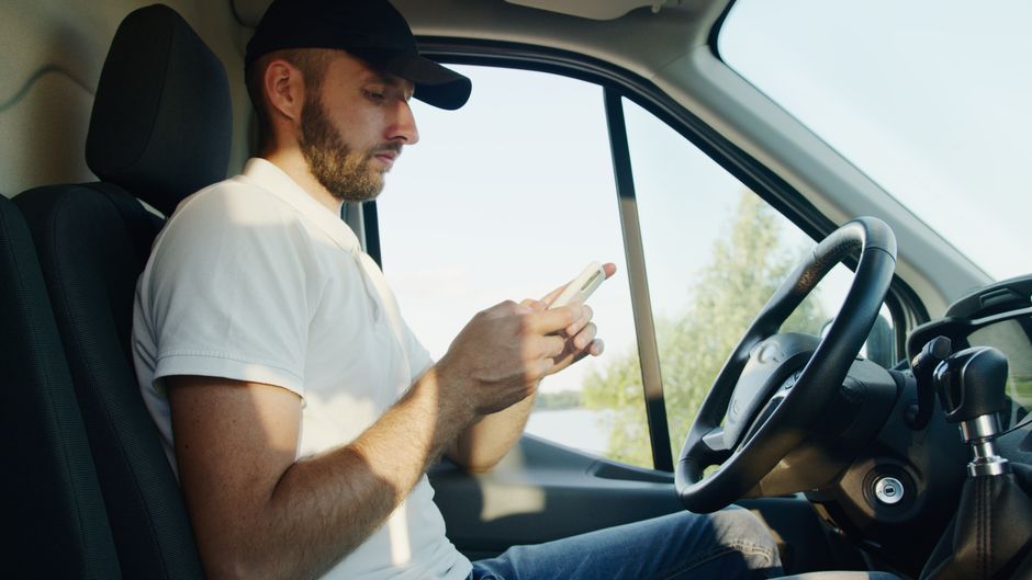 Melhores apps para usar no trânsito em 2026: guia completo para motoristas