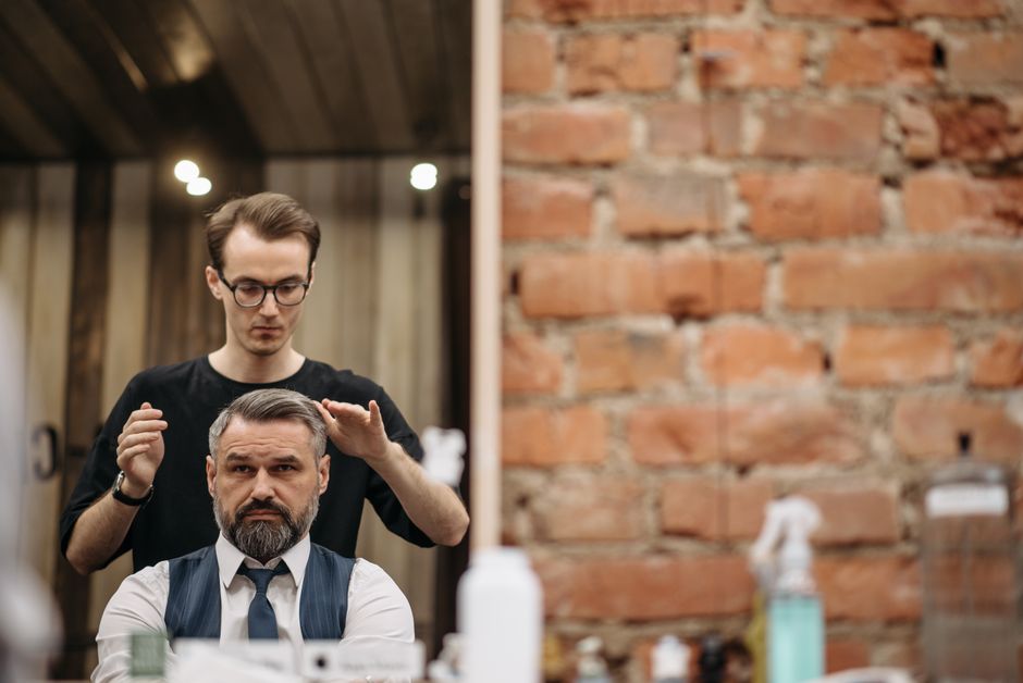 Melhores cortes de cabelo masculino para 2026: tendências e dicas essenciais