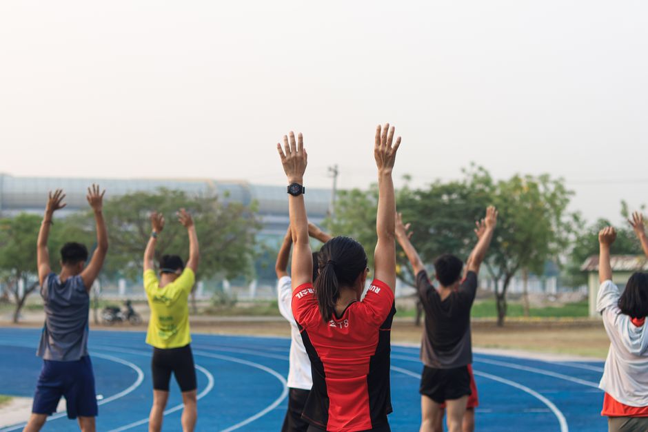 Dicas para aproveitar melhor o tempo durante treinos de corrida em 2026