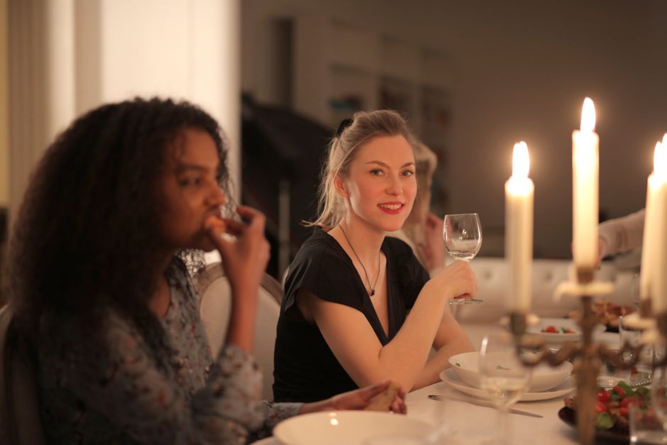 Melhores formas de relaxar após o jantar em 2026: guia completo para seu bem-estar