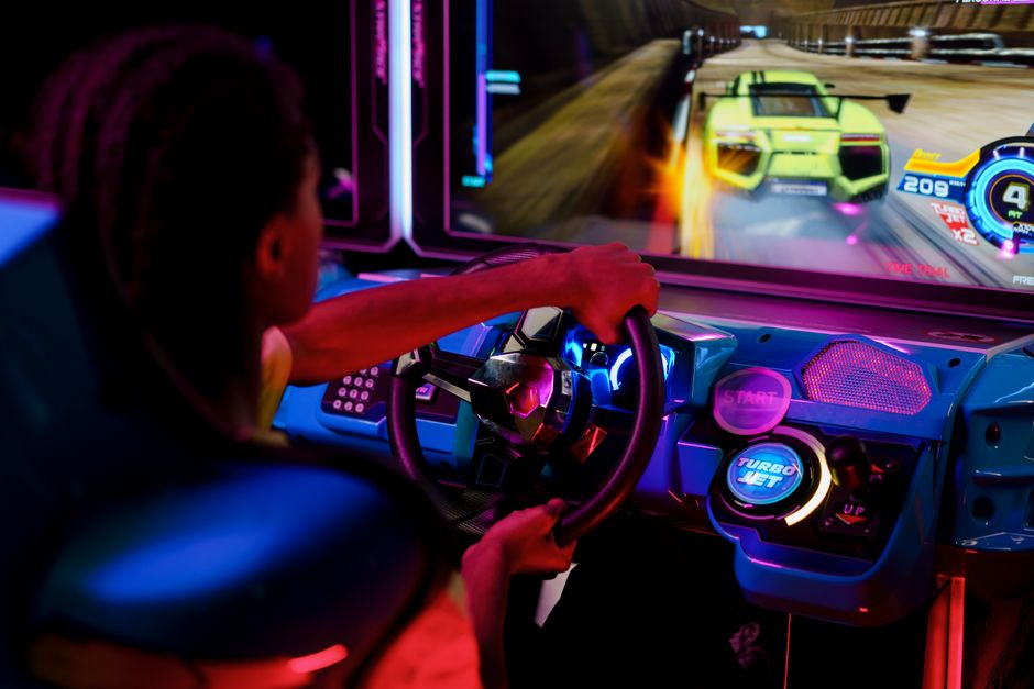 Melhores carros para quem gosta de jogos online em 2026: tecnologia e conforto para gamers