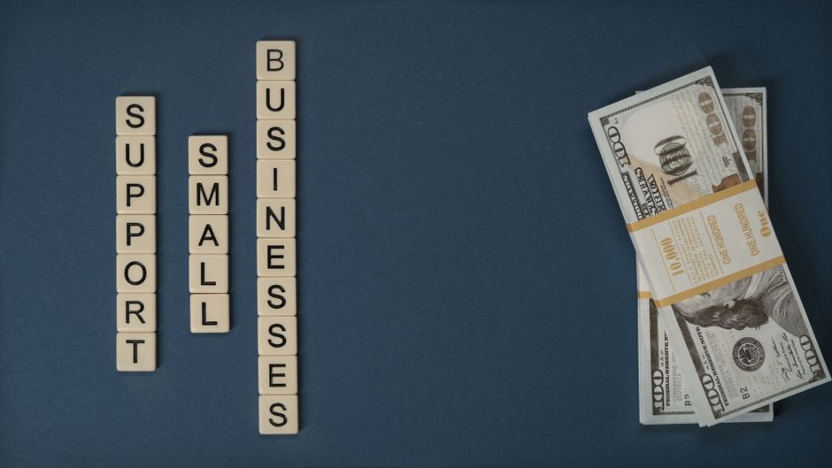 Dicas de como organizar as finanças para abrir uma loja virtual em 2026