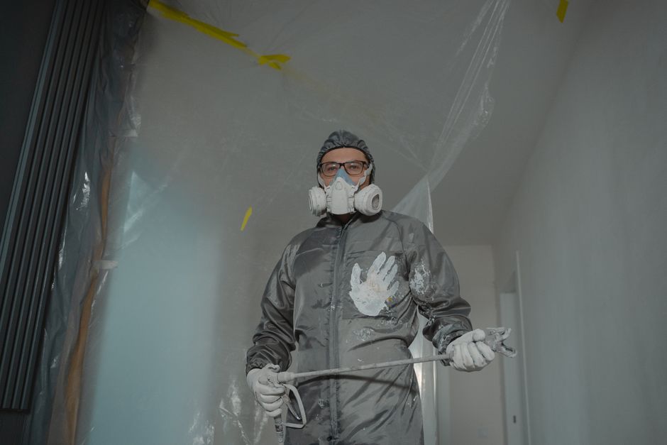 Dicas de como escolher o pintor ideal para reformas em casa em 2026
