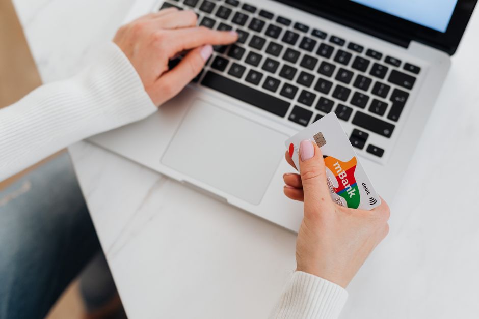 Como fazer recarga online de TV por assinatura em 2026: guia completo