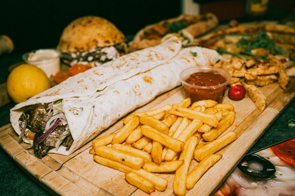 Como receber pedidos pelo WhatsApp no restaurante árabe em 2026: guia completo