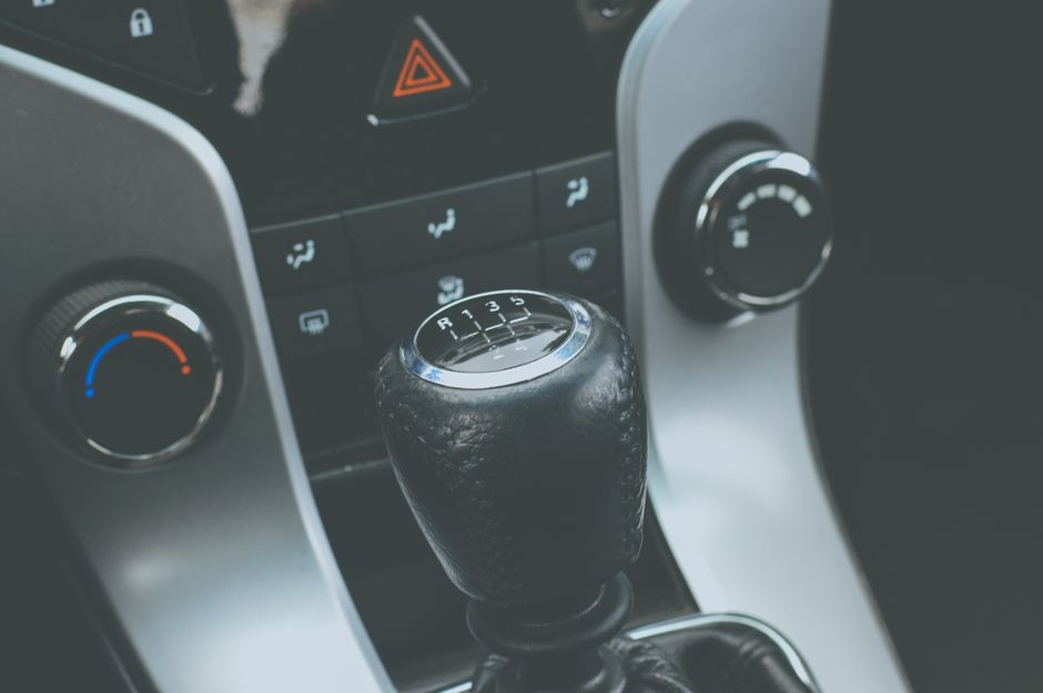 Dicas para conciliar trabalho em escala 12x36 com rotina automotiva em 2026
