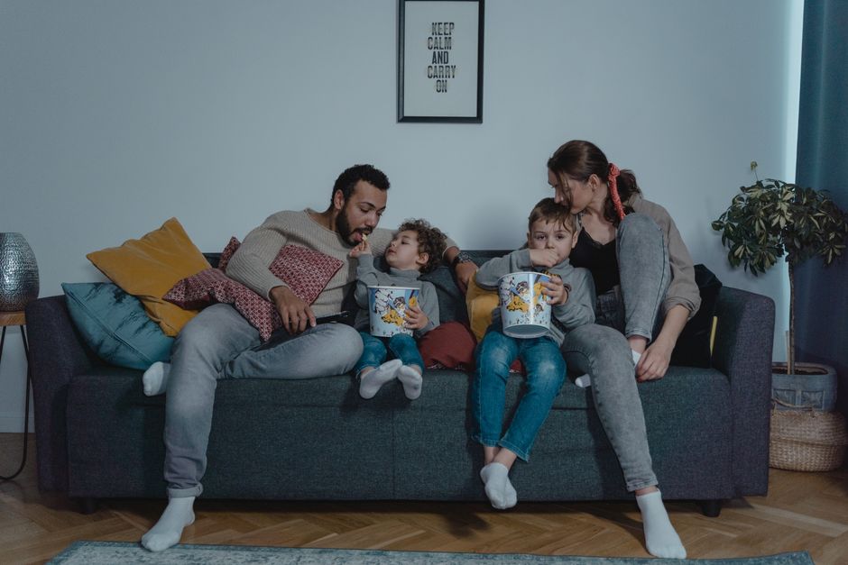 Melhores Filmes para Assistir em Casa em 2026: Guia Completo e Atualizado