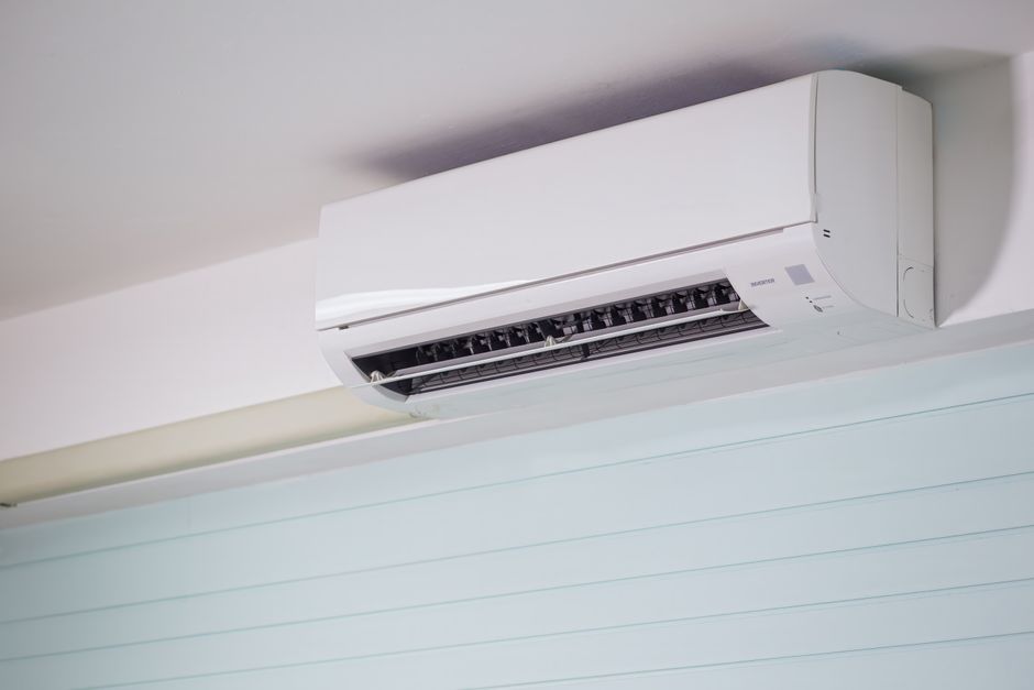 Dicas para climatizar ambientes residenciais no verão: Guia completo 2026