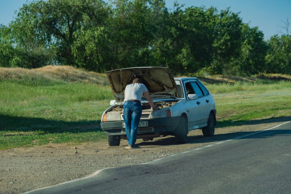 Dicas para manter o carro funcionando em falta de energia em 2026: Guia completo