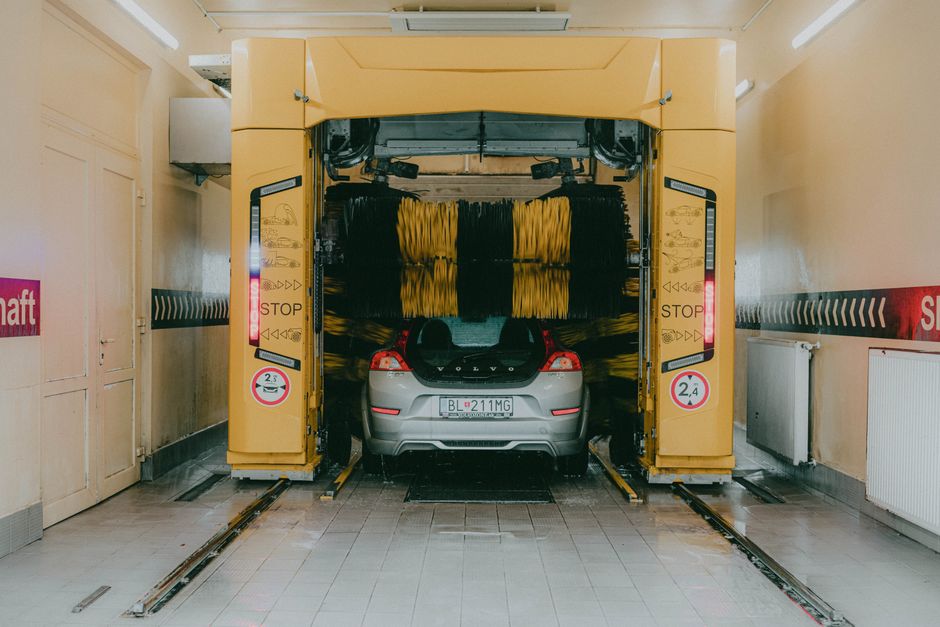 Como automatizar a manutenção do carro em casa em 2026: guia completo