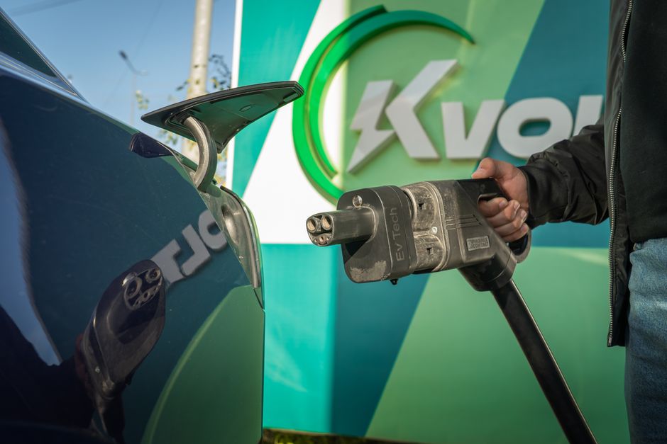Dicas para viajar de carro elétrico com sustentabilidade em 2026: guia completo