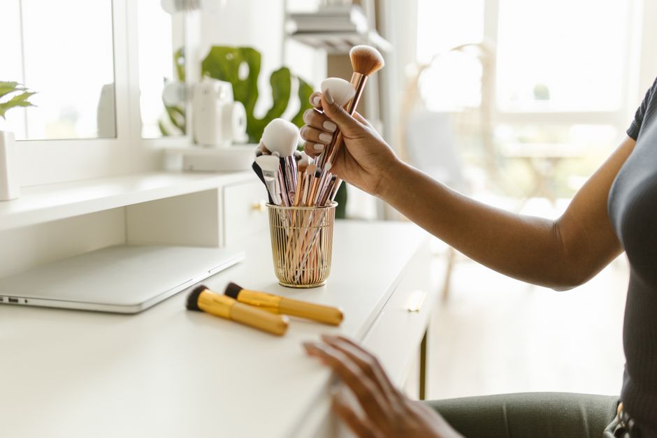 Como Organizar um Espaço de Beleza em Casa em 2026: Guia Completo e Prático