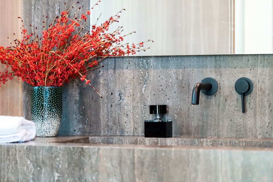 Dicas de decoração para renovar o banheiro com estilo em 2026