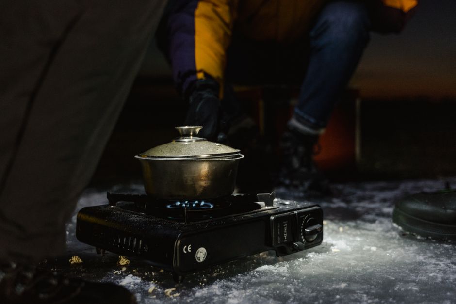 Dicas para cozinhar em viagens com cooktop portátil: Guia completo 2026