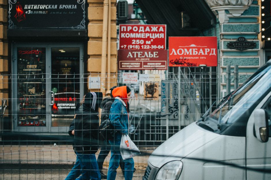 Dicas para Economizar na Compra de Veículos para Obras em 2026: Guia Completo