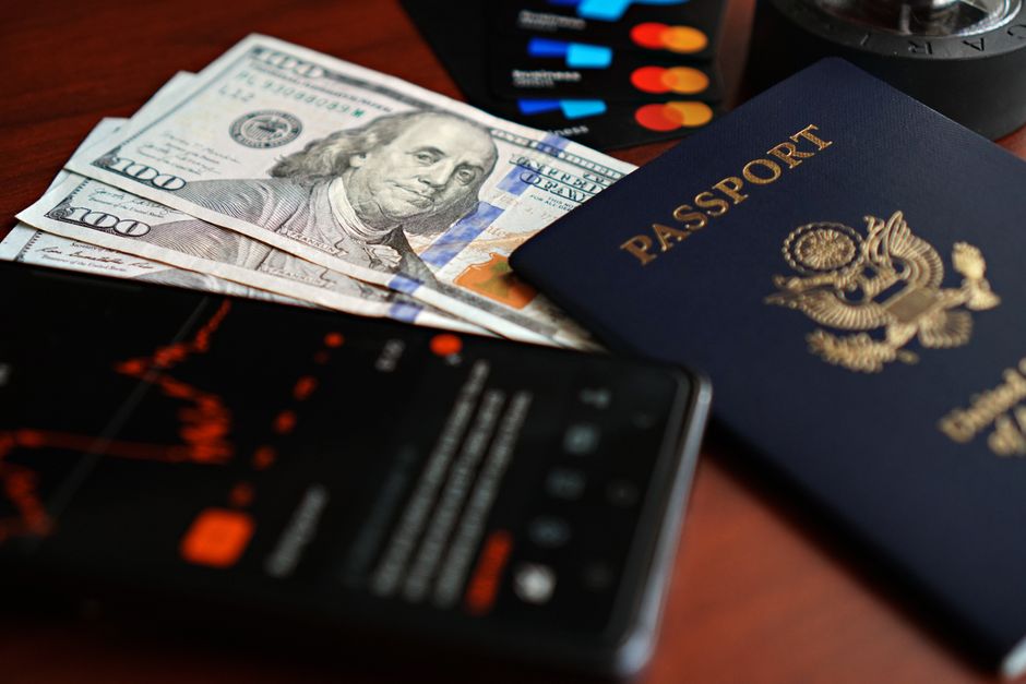 Melhores dicas para economizar em viagens internacionais em 2026: guia completo
