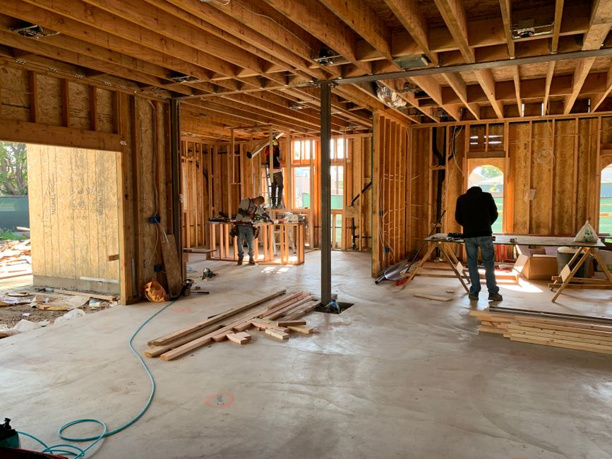 Dicas para contratar serviços em obras residenciais: guia completo 2026