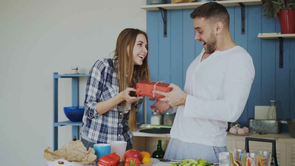 Dicas de Presentes Criativos para Quem Gosta de Cozinhar em 2026: Guia Completo