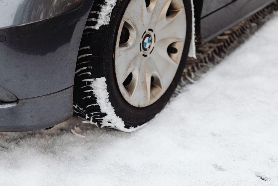 Como escolher o melhor pneu para o seu carro em 2026: Guia completo